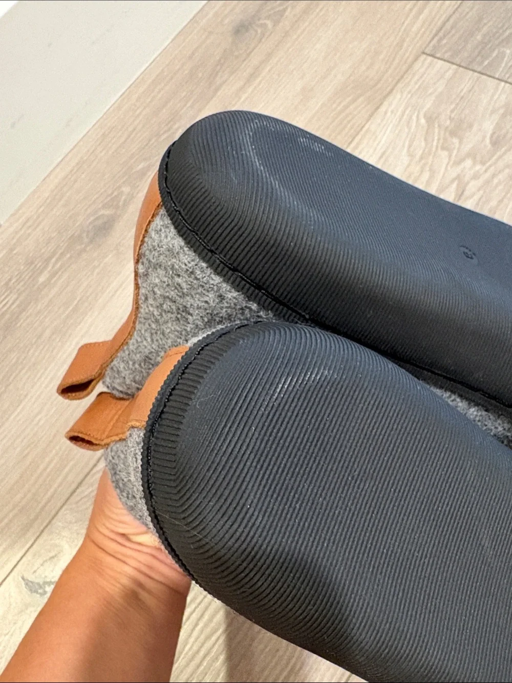 Huckberry Gray Wool-Blend Chukka Boots with Black Sole